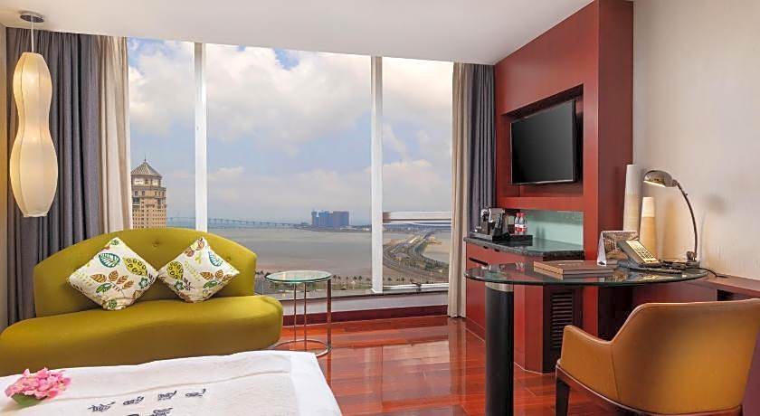 Zhuhai Charming Holiday Hotel – 24hours stay