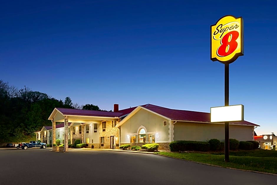 Super 8 by Wyndham Mt. Vernon