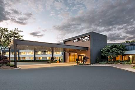 Courtyard by Marriott Hartford Cromwell