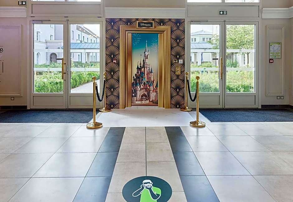 B&B HOTEL près de Disneyland Paris