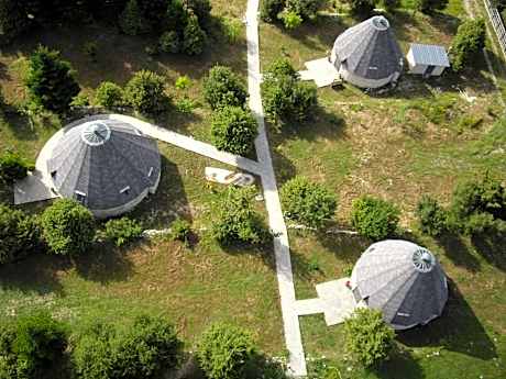 Theasis-Igloo