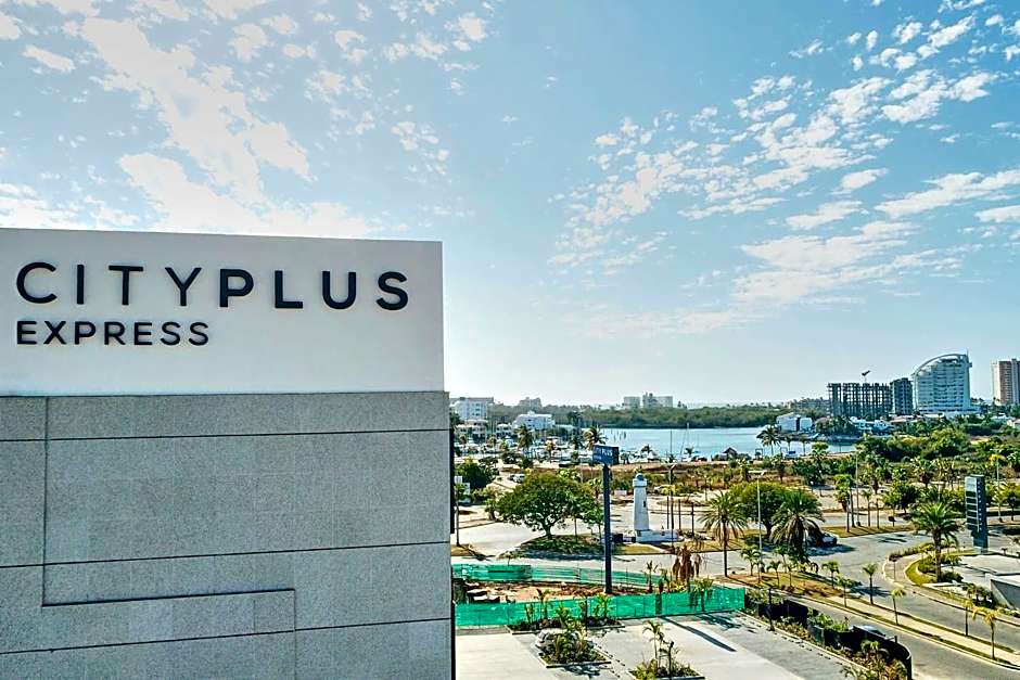 City Express Plus by Marriott Mazatlan