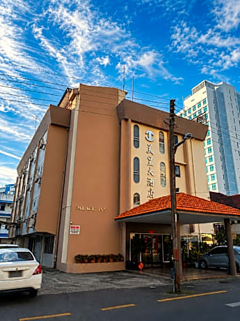 Palace Inn