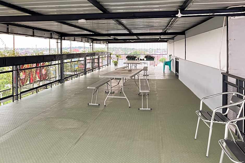 RedDoorz Lotte near PTC MALL