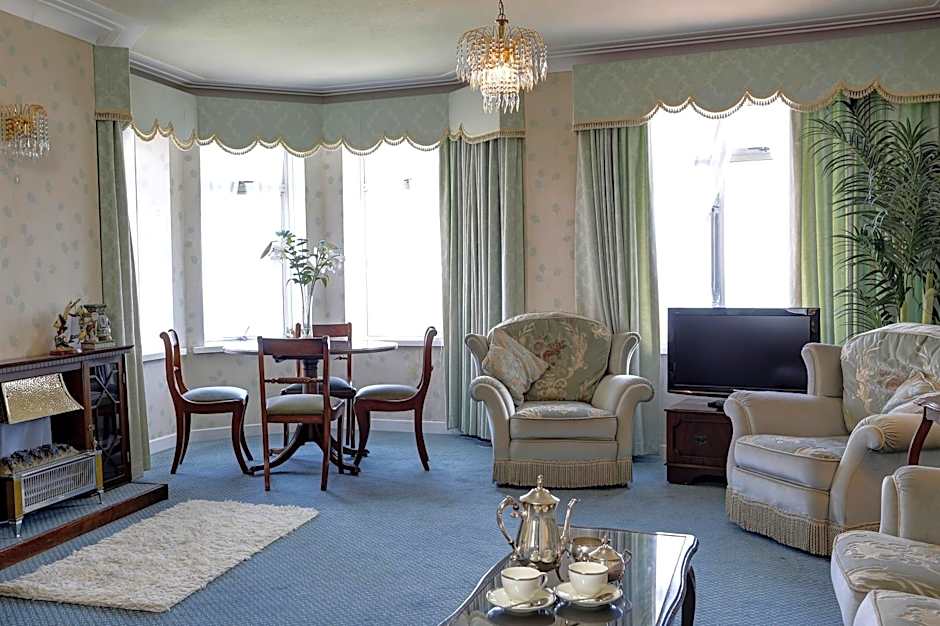 Livermead Cliff Hotel