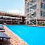 Plus 33 Hotel