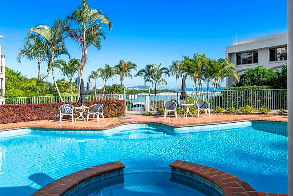 Little Cove Currumbin Resort