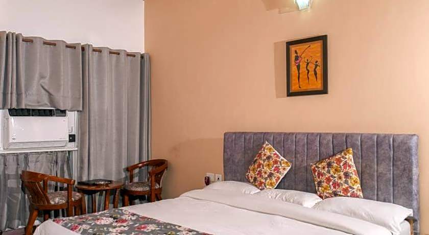 Hotel Neelesh Inn - A Luxury Lake View Hotel 20 KM From Nainital