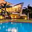 Protea Hotel by Marriott Karridene Beach