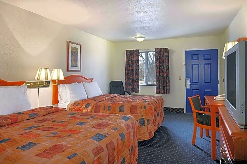 Days Inn by Wyndham KU Lawrence
