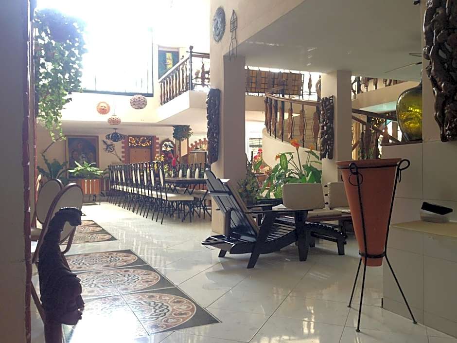Ideal Villa Hotel