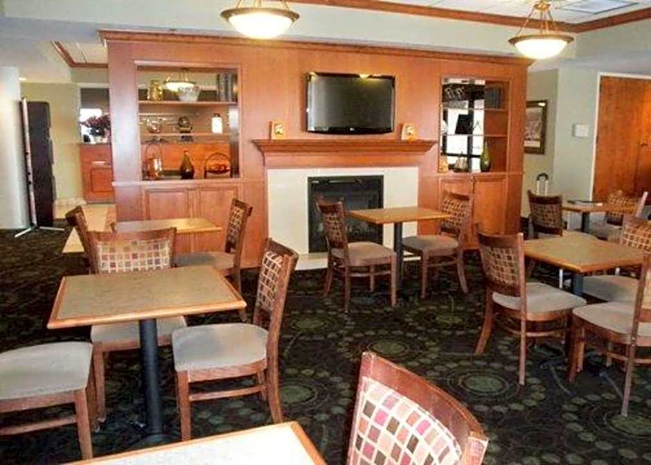 Quality Inn Florissant-St. Louis