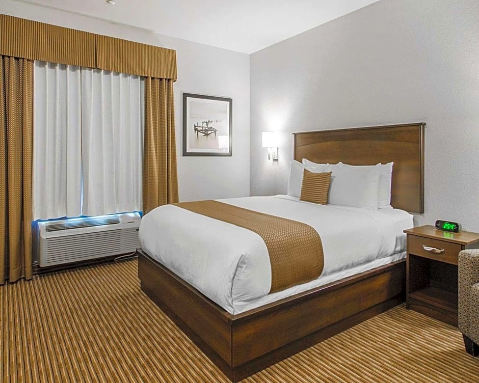 Quality Inn and Suites