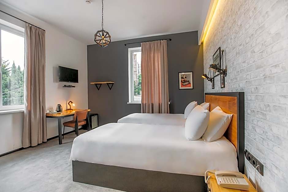 Timber Boutique Hotel