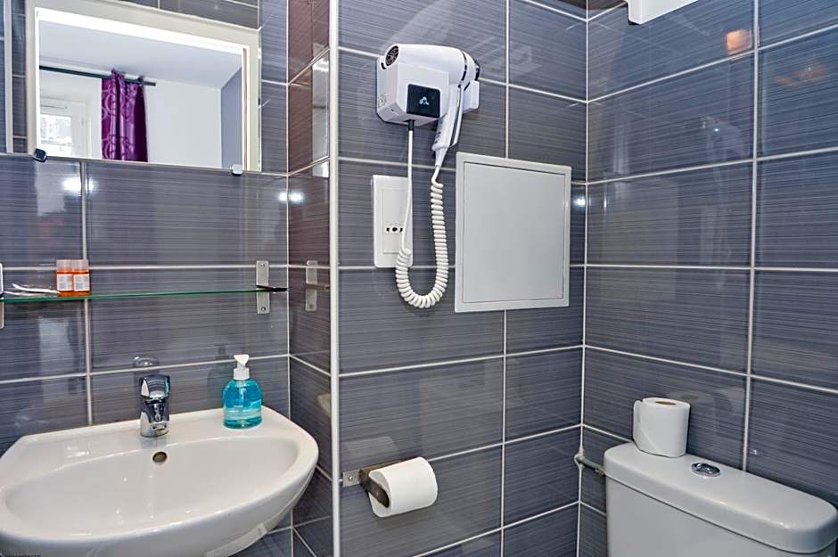 Hotel Du Quai De Seine