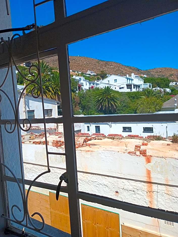 Cozy room in the Heart of Simon's Town