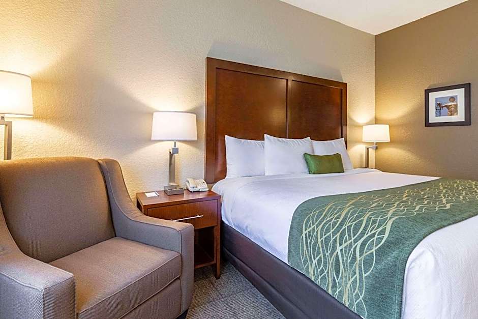 Comfort Inn South Tulsa - Woodland Hills