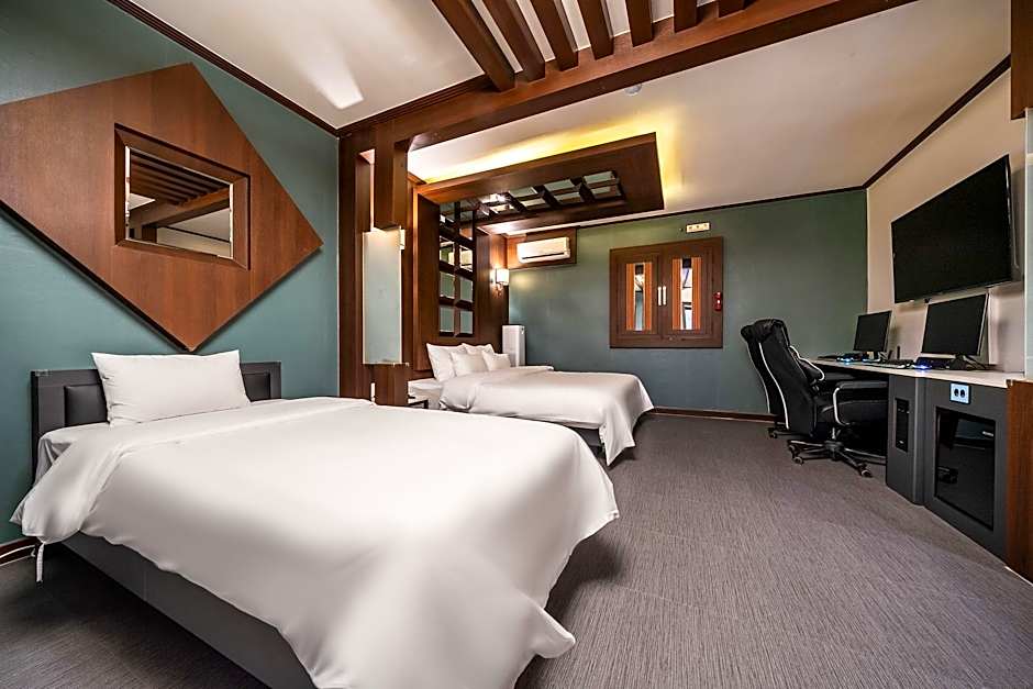Suwon Rose Hotel
