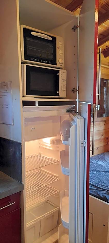 La Ferme de l'isle et sa Roulotte