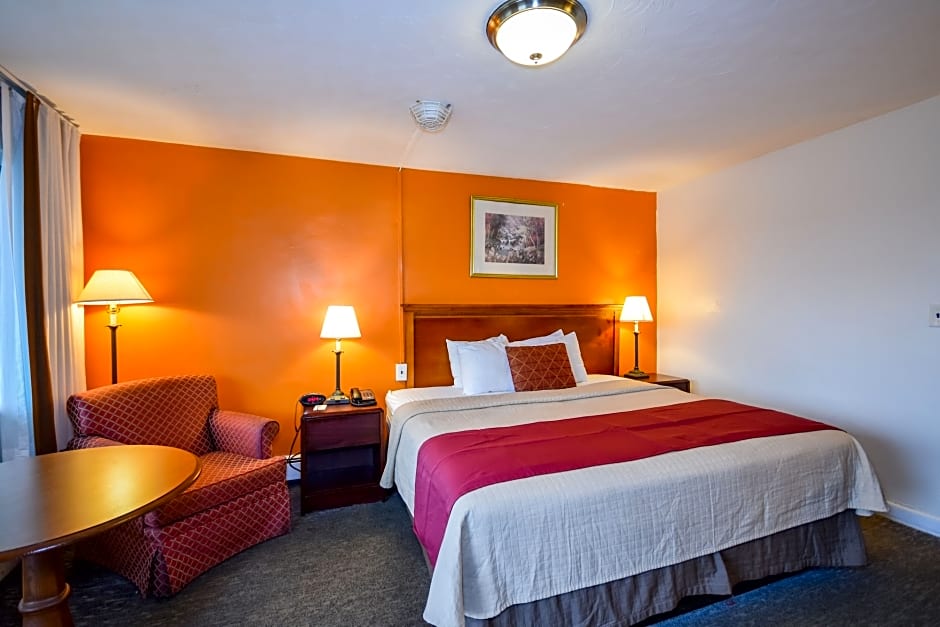 Monticello Inn Framingham