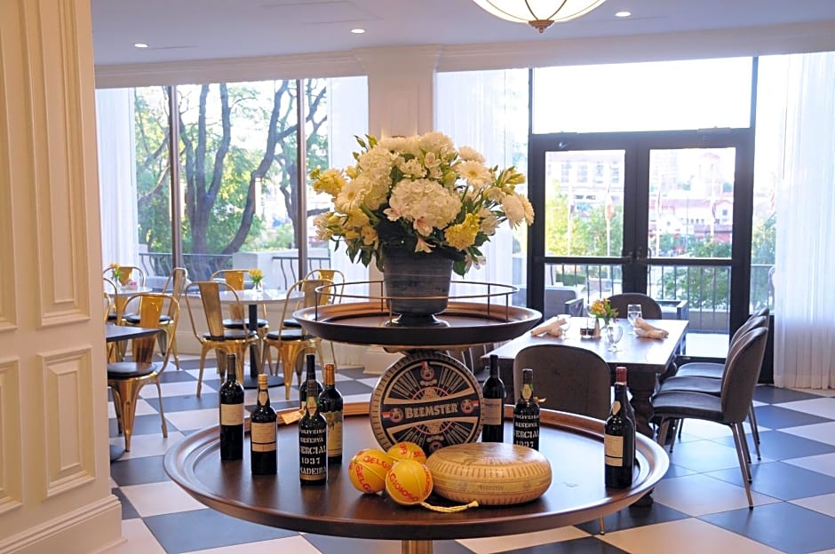 InterContinental Kansas City at the Plaza by IHG