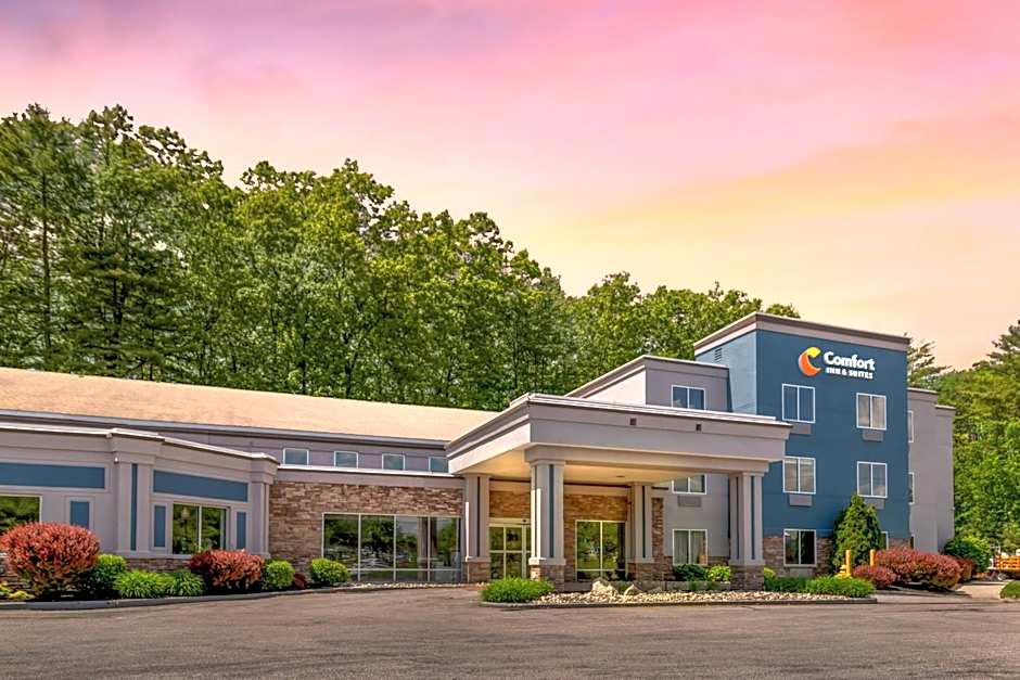 Comfort Inn & Suites Saratoga Springs