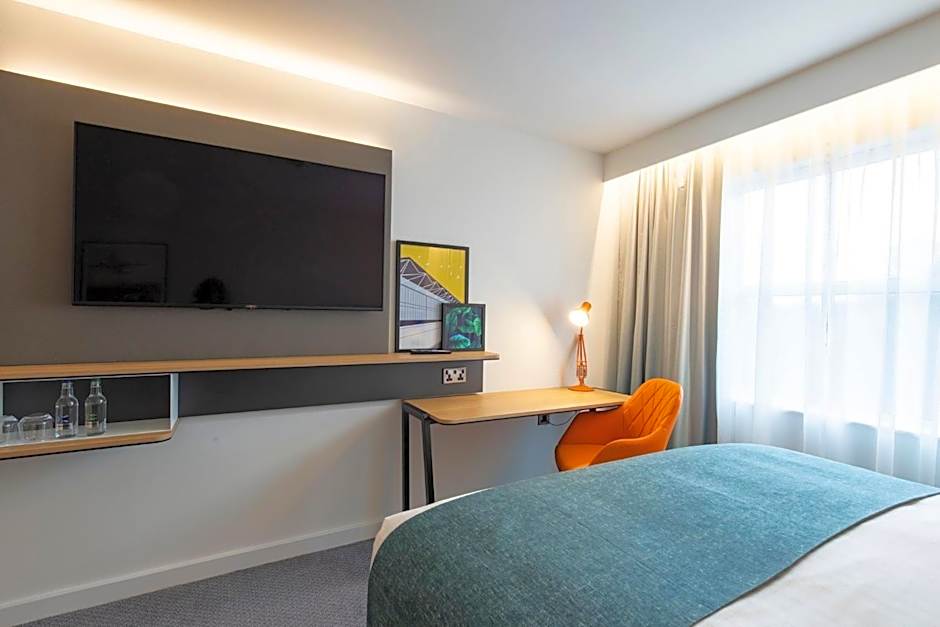 Holiday Inn Bristol Airport By IHG