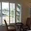 Beach Bungalow Inn And Suites