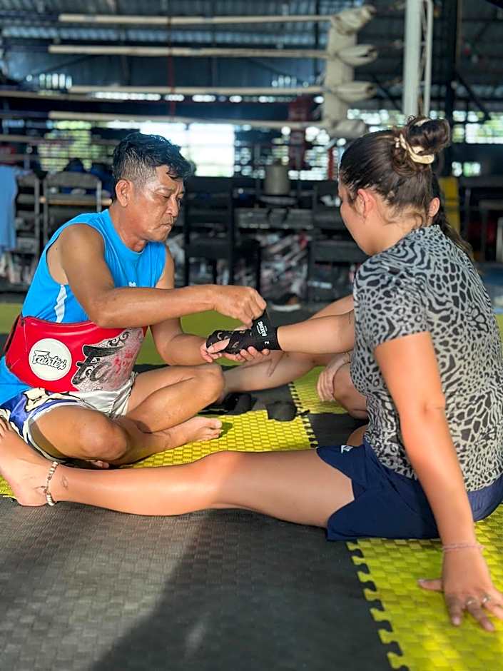 MBAR HOSTEL HAAD RIN