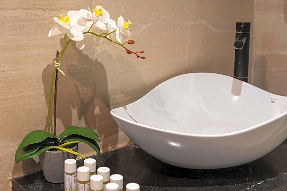 Malena Hotel & Suites - Adults Only by Omilos Hotels