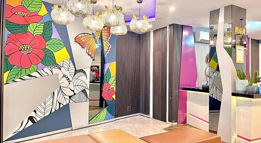 Oak Tree Urban Hotel