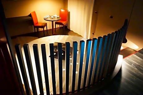 Luxury Suite with Spa Bath