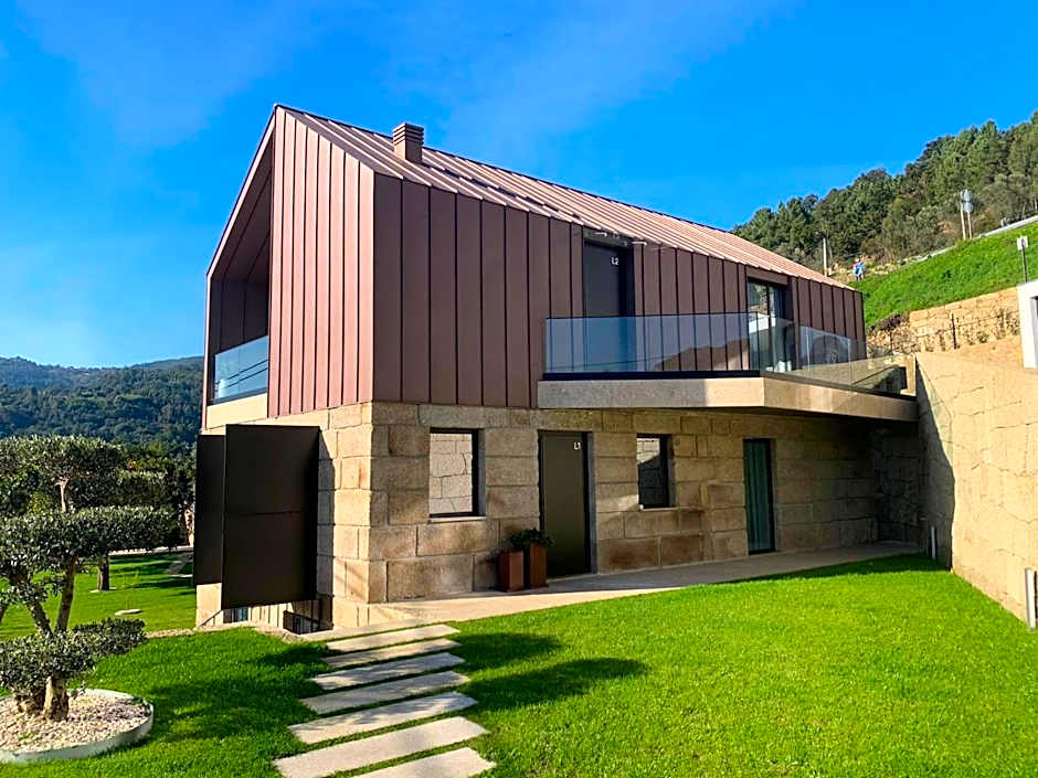 Portovella Lodges & Bungalows