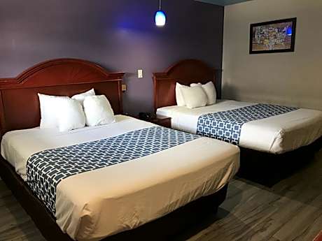 Queen Room with Two Queen Beds - Non-Smoking