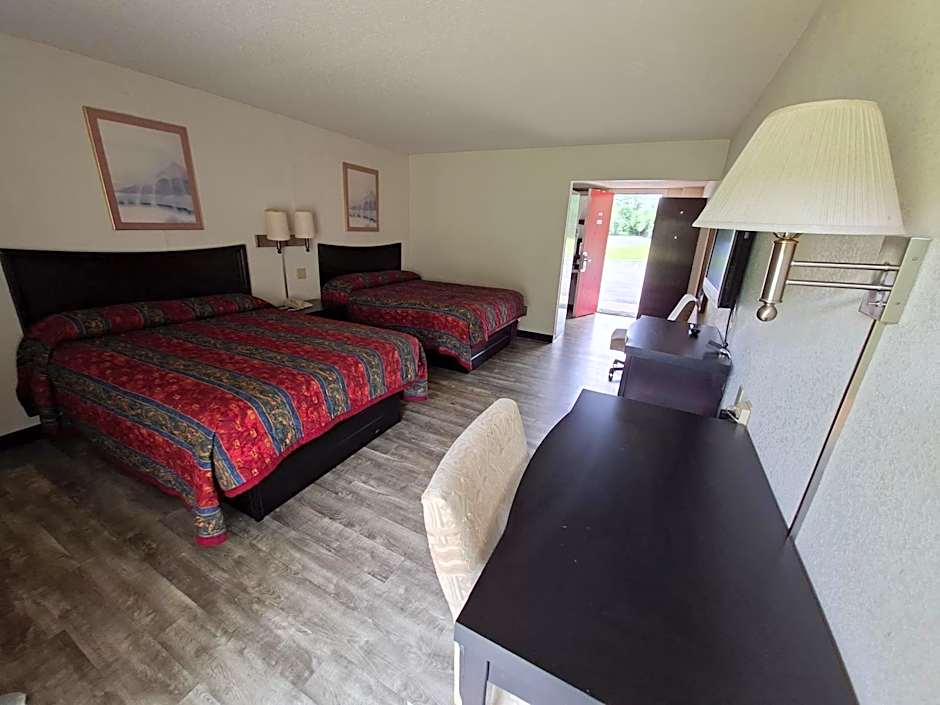 Hometown Inn Staunton VA near Hwy 11