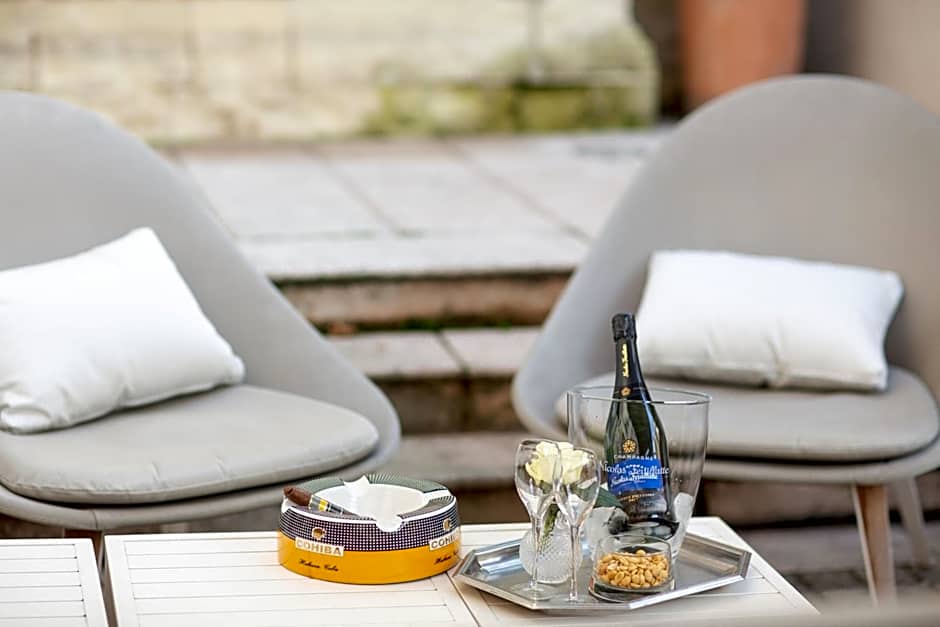 Hotel Pavillon Bastille