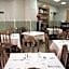 Hostal Restaurante Raton