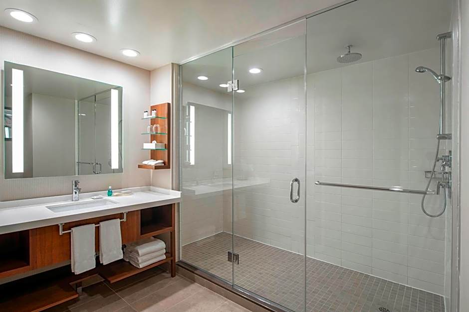 Delta Hotels by Marriott Regina