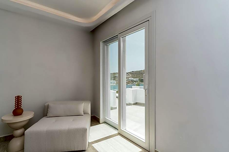 Kallos of Mykonos