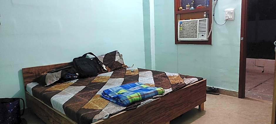 OYO Flagship Devrachna Residency