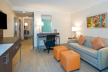 Queen Suite