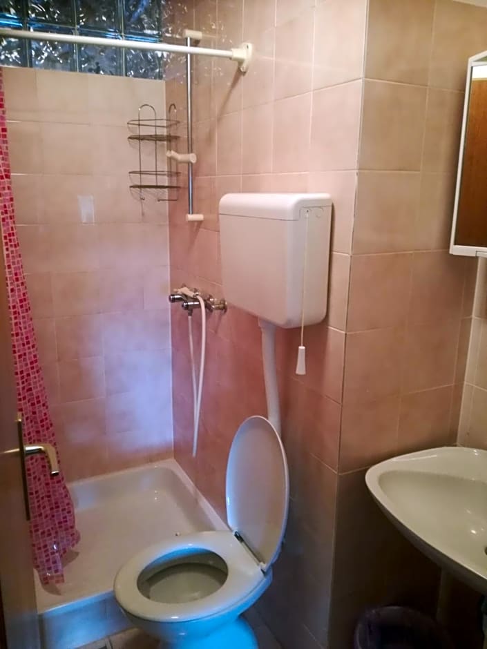 Rooms / Sobe Šolar - Brezje