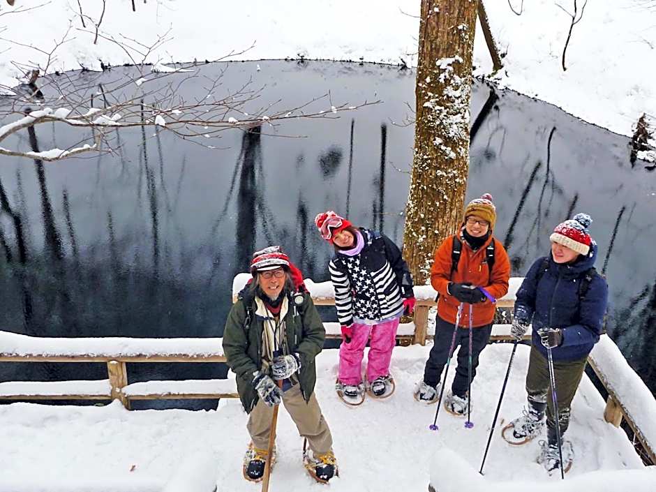 Awone Shirakami Juniko