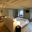 Lunaria Suites - Fyodor Dostoyevsky's house