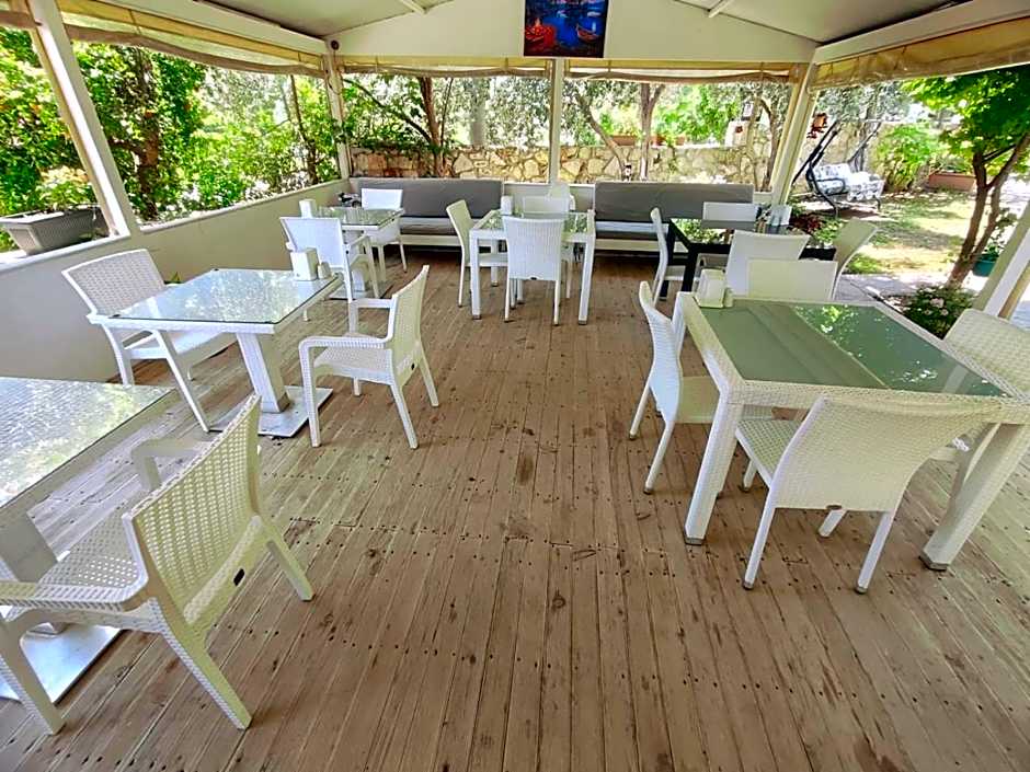 Bucak Apart Hotel Göcek & Beach