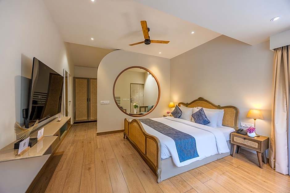 Photo 1 of 9 of Junior Suite