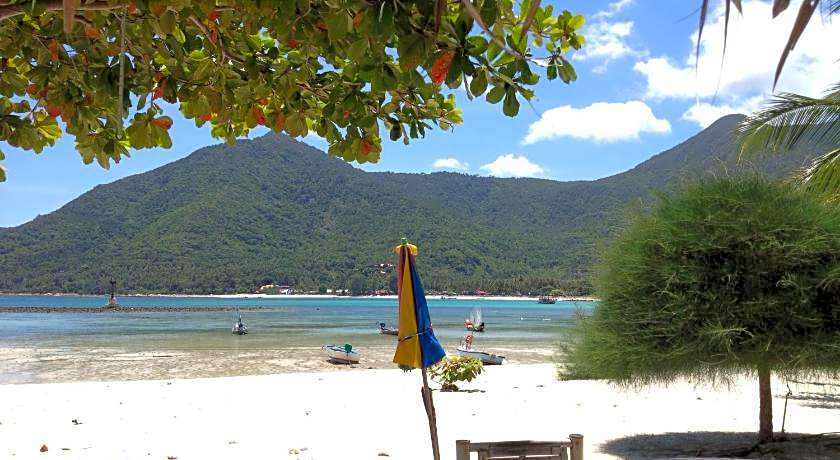 Malibu Beach Bungalows