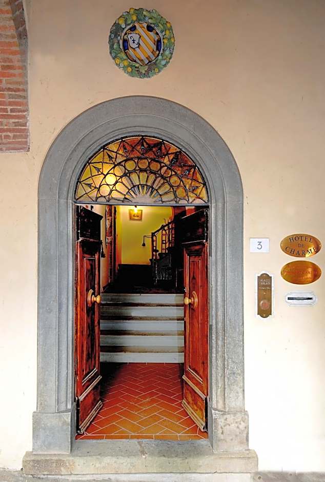Palazzo Tarlati - Hotel de Charme - Residenza d'Epoca