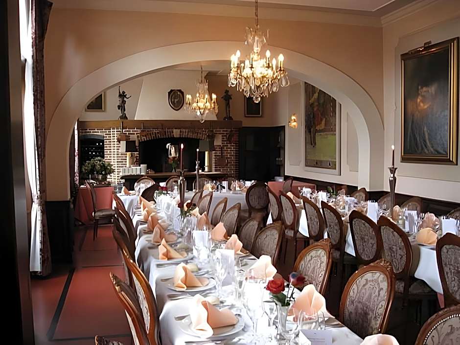 Hotel Lodewijk Van Male