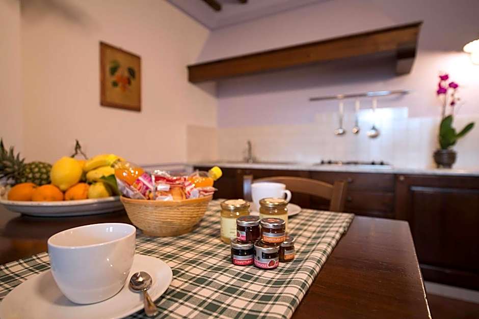 Casa Lari